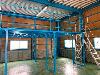 パレットステージ導入事例1 大阪府 遺品整理業